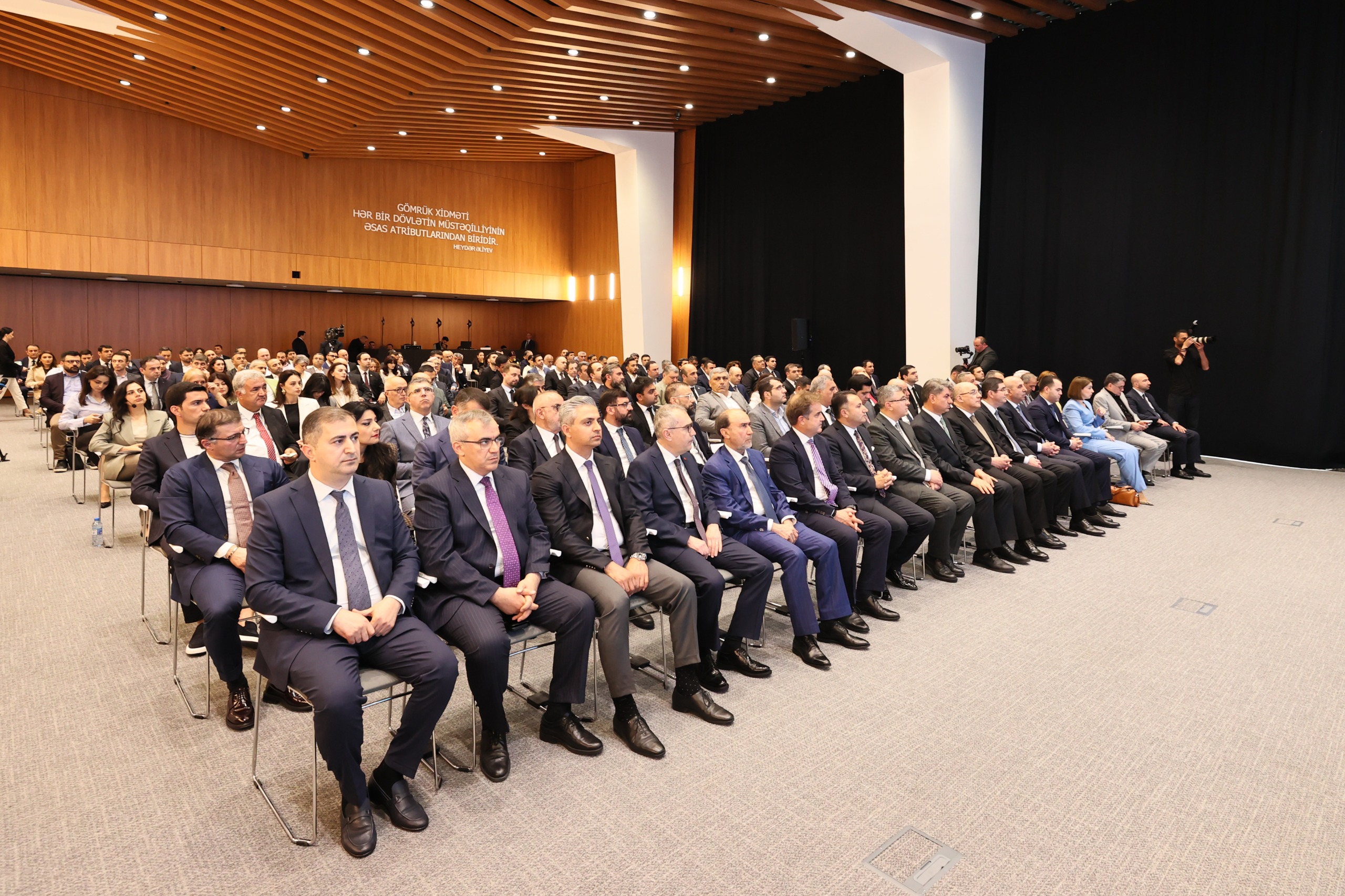 Dövlət Gömrük Komitəsi ilə Türkiyə-Azərbaycan İş Adamları və Sənayeçiləri İctimai Birliyi arasında “Açıq Dialoq Platforması” çərçivəsində görüş keçirilib.